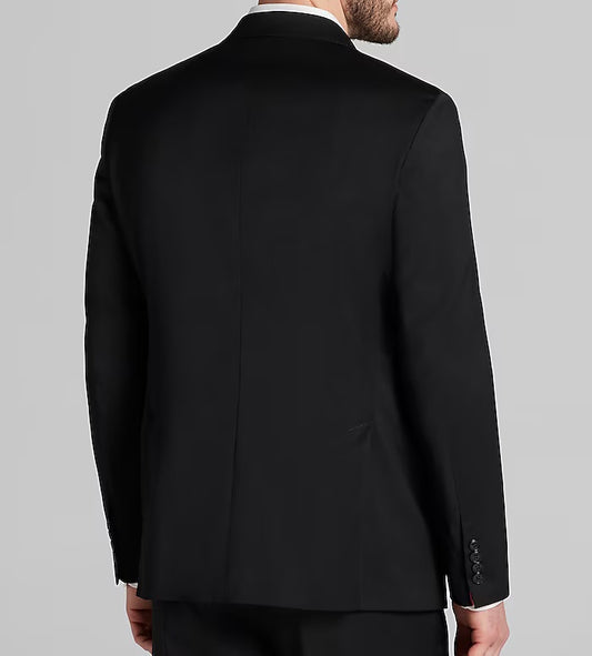 Travel-ready suits for business events